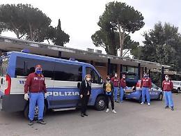 Coronavirus, le Fiamme Oro regalano tablet per la didattica a distanza