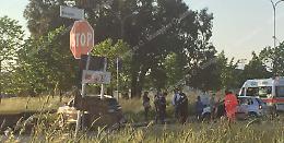 Incidente all'incrocio, suv contro utilitaria: un ferito