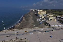 Latina deserta per la Festa di Liberazione, le foto dal drone