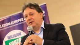 Fazzone: bar, ristoranti, parrucchieri e balneari riaprano la prossima settimana