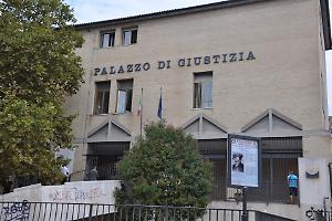 Tragedia a Santi Cosma e Damiano, 14enne perde la vita