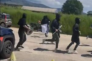 Cisterna - Tecchiena, botte tra tifosi: feriti anche i carabinieri
