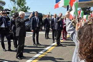 Mattarella a Latina: monito su lavoro, salari, diritti e legalità