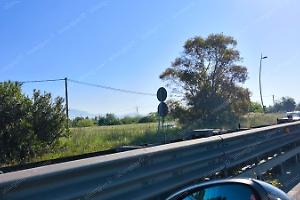 Auto fuori strada, ennesimo incidente nello svincolo della Pontina