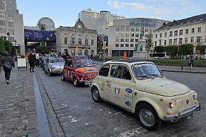 Con le 500 d'epoca da Fondi al Mare del Nord: un viaggio da record
