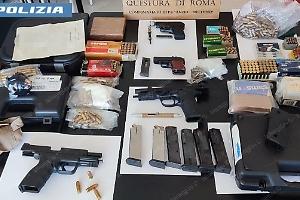 Armi e munizioni in casa ad Aprilia, patteggia la pena