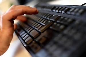 Aveva compilato un modulo su internet, gli levano 320 euro dal conto