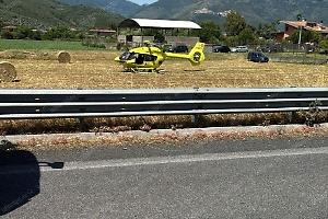 Scontro sulla SS 156 Monti Lepini: cisterna del latte finisce fuori strada