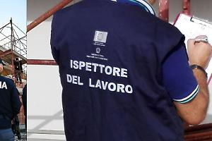 Lavoratori a nero e sicurezza: multa  e sospensione di un cantiere