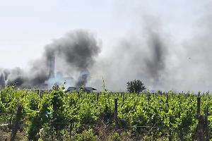 Incendio a Fossignano, aria irrespirabile