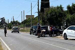 Scontro tra auto e moto in via Del Genio Civile, centauro trasferito in ospedale