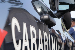 Irregolarità nel negozio di frutta e verdura, multato il titolare