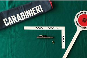 Penna-pistola nell’abitazione, condanna a un anno per una 25enne