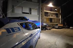 Tensione alle Arlecchino, bottiglie di vetro contro le pattuglie e fiamme