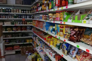 Minimarket etnici, il Tar blocca la stretta