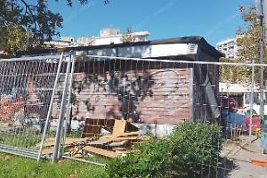 Addio al chiosco dell'ex libreria di piazza Dante