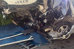 Incidente stradale sulla Migliara 48, tre feriti gravi