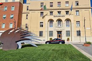 Tentata estorsione con il metodo mafioso: tre arresti