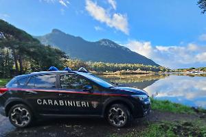 Auto della Polizia Locale incendiate, arrestato il 40enne Alessandro Corni