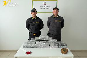 Cocaina nel doppiofondo dell’auto, resta in carcere il 31enne