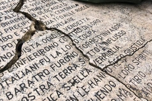 Vandalizzata la targa ai Martiri delle Foibe