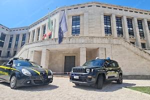 Truffe col trading online, c'è chi ha perso fino a 140.000 euro