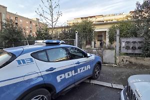 Trovato senza vita in uno stabile abbandonato, era morto da più di un mese