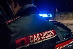 Agguato nella notte a Pontinia, 19enne inseguito e colpito da un gruppo di incappucciati