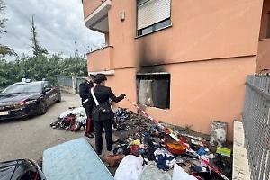 Raid incendiario in casa, Christian Solito in silenzio davanti al giudice