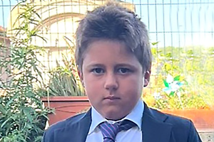 Suio Terme, morte del piccolo Gabriele: “Bocchettone senza griglia”, scontro tra le parti