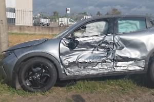 Incidente in via Tor Tre Ponti a Latina, due feriti portati al Goretti