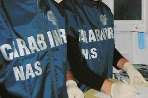 Sud Pontino, odontotecnico esercita abusivamente come dentista: studio sequestrato dai NAS di Latina