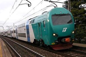 Donna salvata sul treno Roma-Napoli: intervento provvidenziale di due sanitari