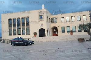 Inchiesta su Sperlonga, gli effetti collaterali