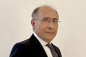 Non solo posti di lavoro, Tiero in un caso ha ottenuto denaro e tessere per il partito