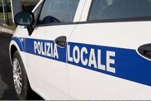 Incidente tra auto e scooter sulla Nettunense, ferito un 53enne