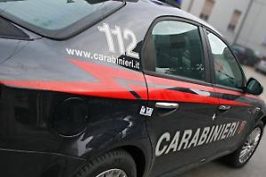 I Carabinieri arrestano un 71enne che aveva tentato di acquistare smartphone con documenti falsi