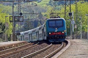 Regione, mezzi Cotral e Trenitalia gratuiti per i giovani: ecco come