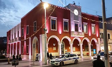 L'ex palazzo comunale di Cisterna si illumina di nuova luce