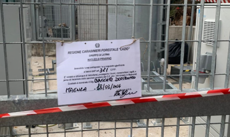 Duecento firme per dire no alla nuova antenna