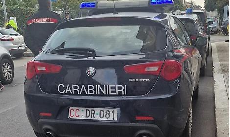 Botte ad un 70enne per rubargli 1000 euro: arrestata
