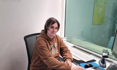 Trattoforte, la doppia vita di Luigi: operatore di Poste e fumettista