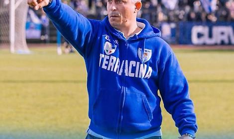 Terracina, esonerato mister Antonio Palo