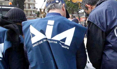 Fiumi di droga da Reggio Calabria a Roma, nuova stangata alla banda di Elvis Demce