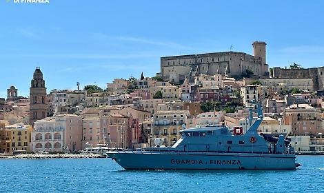 Controlli sulle isole di Ponza e Ventotene contro lo spaccio di droga, sequestri e sanzioni