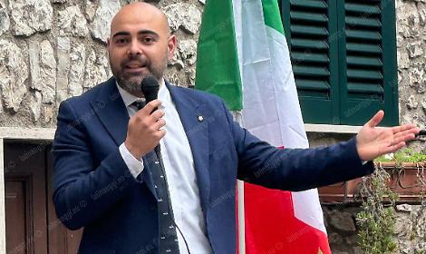 Il presidente del Consiglio comunale minacciato di morte durante la processione