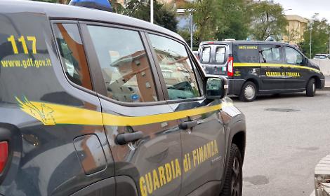 Ventotene, controlli della Guardia di Finanza durante la festa di Santa Candida