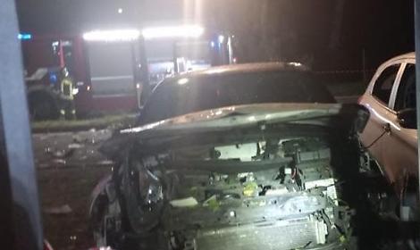 Auto esplose davanti casa di Ranucci, ondata di reazioni: &ldquo;Gravissimo atto intimidatorio&rdquo;