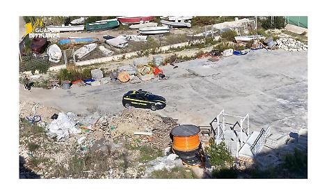 Discarica abusiva scoperta a Ponza, sequestrate 280 tonnellate di rifiuti nella zona di Cala dell&rsquo;Acqua