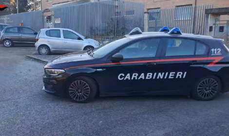 Rissa sull&rsquo;autobus a Sezze: 32enne accoltellato, arrestato un giovane di 19 anni